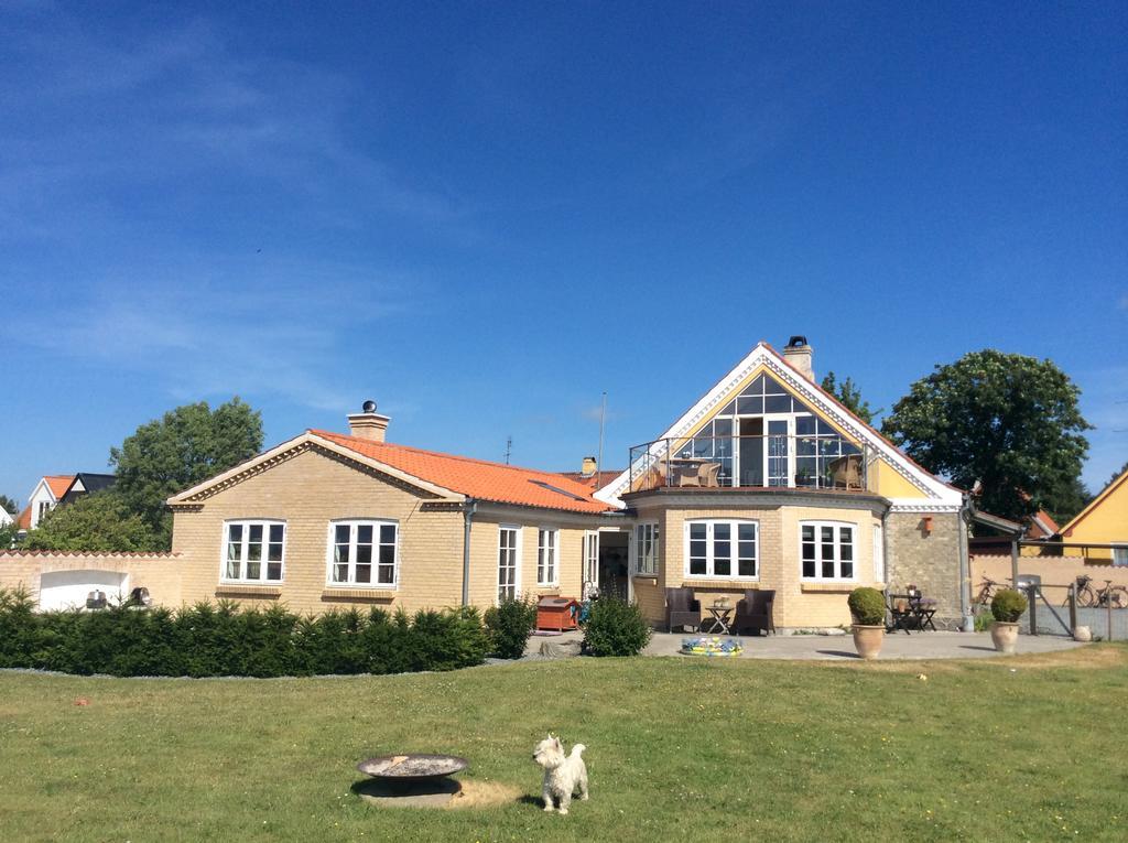 Lango Overnatning Exterior photo
